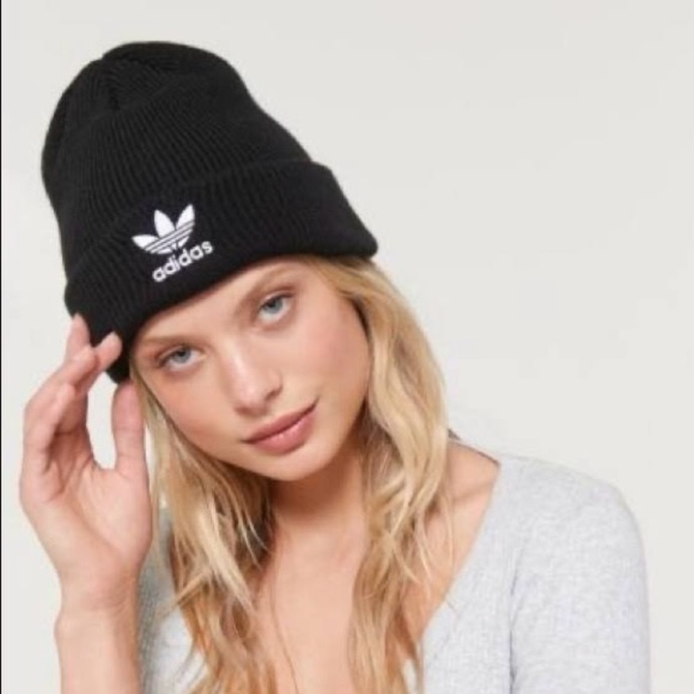 Adidas Black Ribbed Knit Trefoil Knit Beanie - Picture 2 of 7